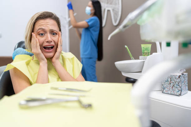 Best Pediatric Emergency Dentist in Amerin Nyon, CA